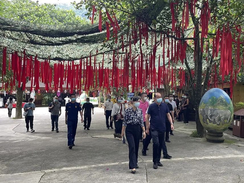 【安全环保】云南省安委会第十督查组到原始森林公园检查指导-1.jpg